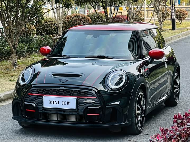 Mini Mini JCW 2022 2022款 2.0T JOHN COOPER WORKS ALL-IN