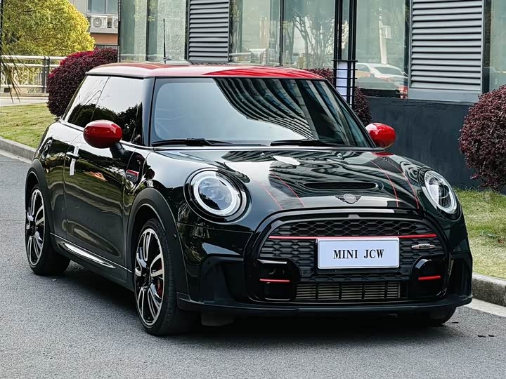 Mini Mini JCW 2022 2022款 2.0T JOHN COOPER WORKS ALL-IN