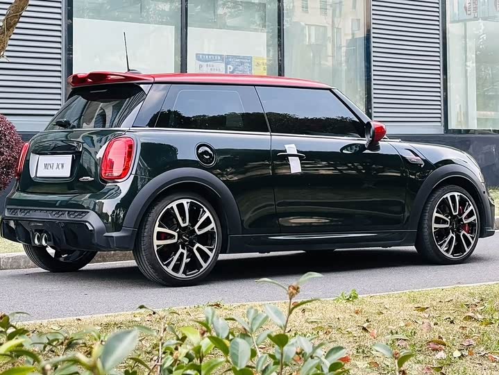Mini Mini JCW 2022 2022款 2.0T JOHN COOPER WORKS ALL-IN