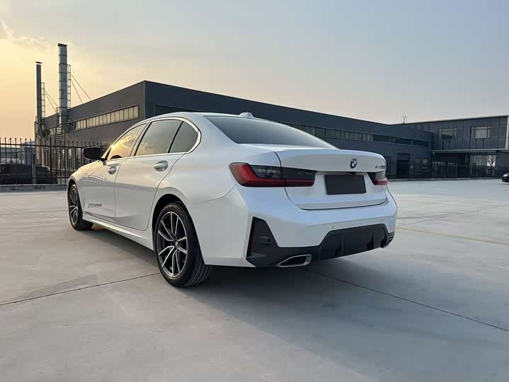 Фото 4 - BMW 3 Series