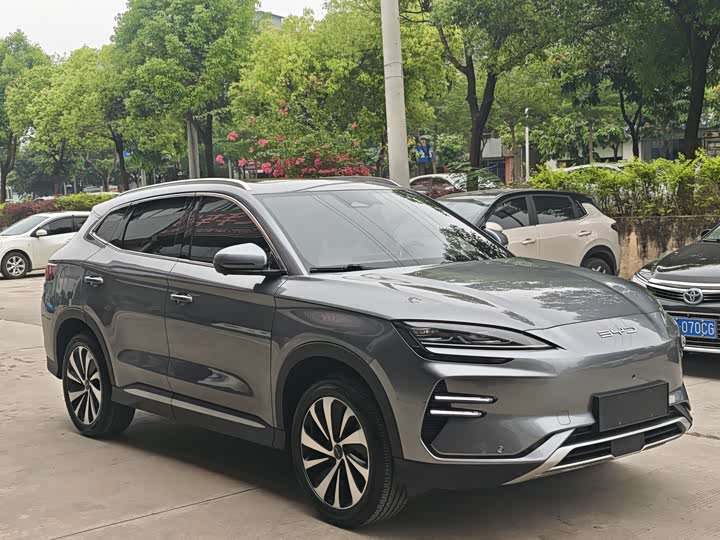 Фото 3 - BYD Song Plus Hybrid/EV