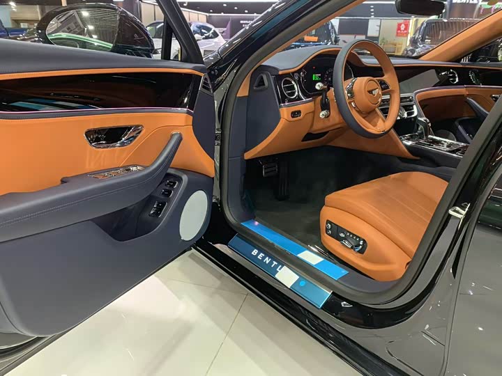2026 Bentley Flying Spur Hybrid