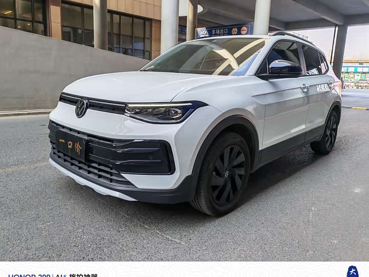 Volkswagen Tharu 2025 2025款 新锐 1.5L 锐意版