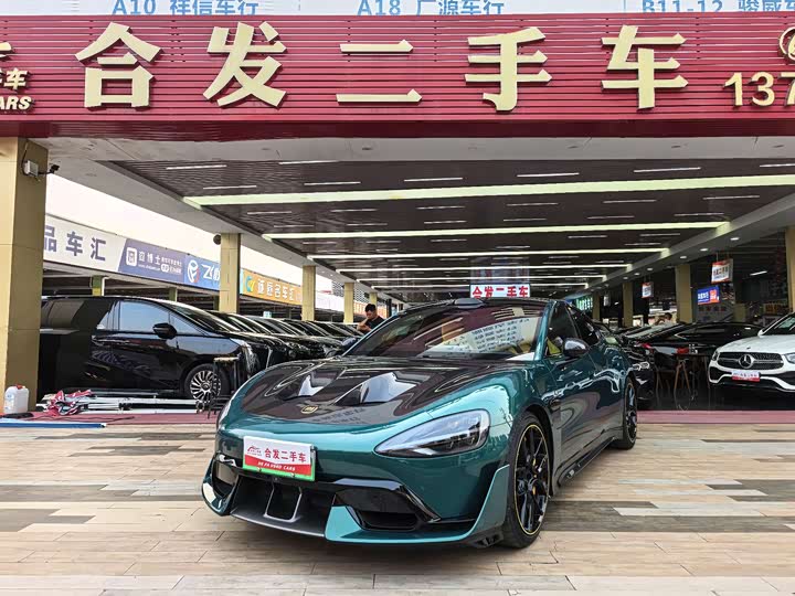 Фото 1 - Xiaomi SU7 Ultra