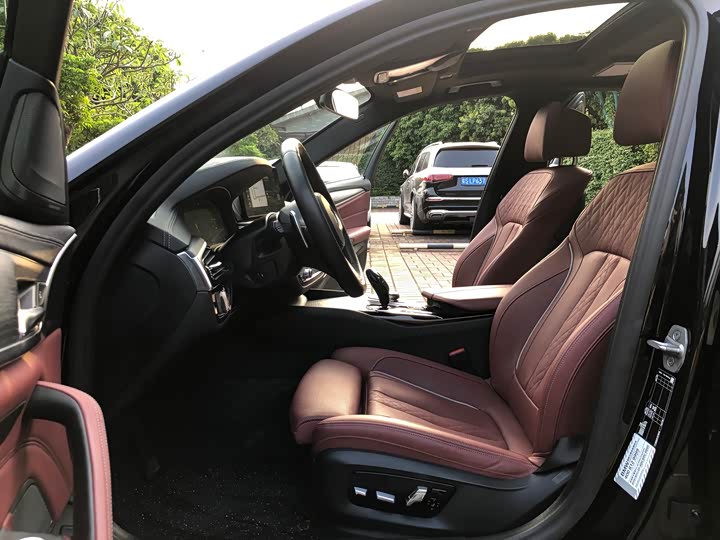 Фото 7 - BMW 5 Series