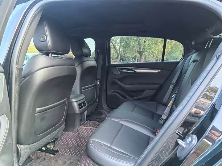 Cadillac CT5 2025 2025款 28T 城市运动版
