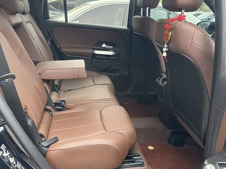Фото 5 - Mercedes-Benz GLB-Class