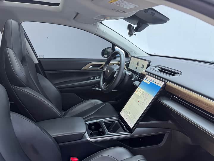2024 XPeng P5