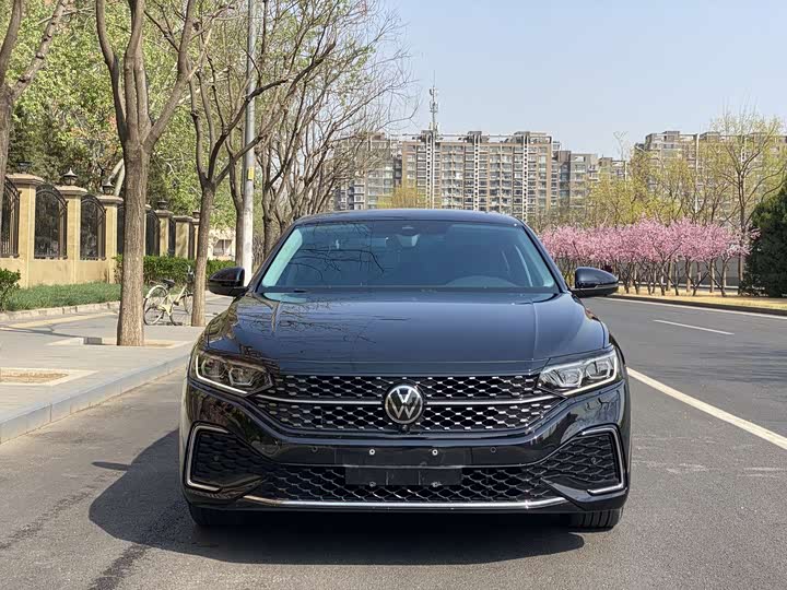 Фото 4 - Volkswagen Passat