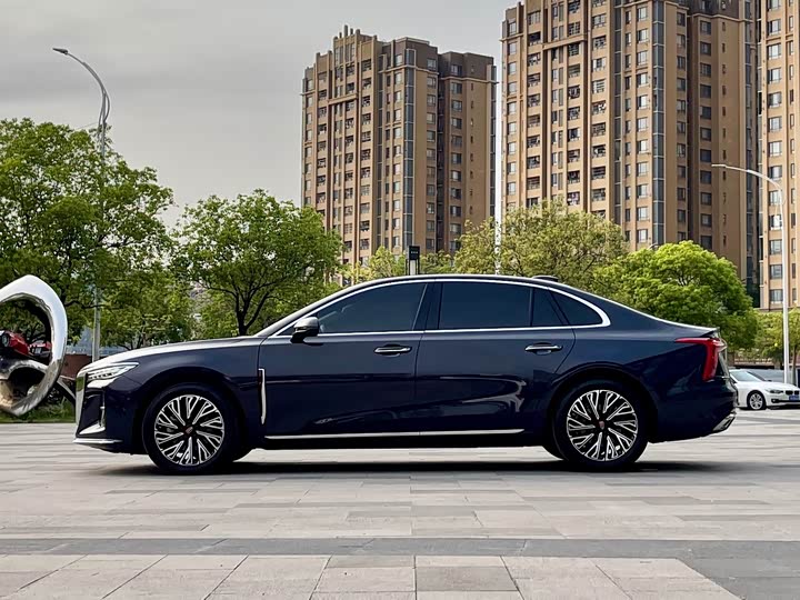 Zdjęcie 4 - Hongqi H5