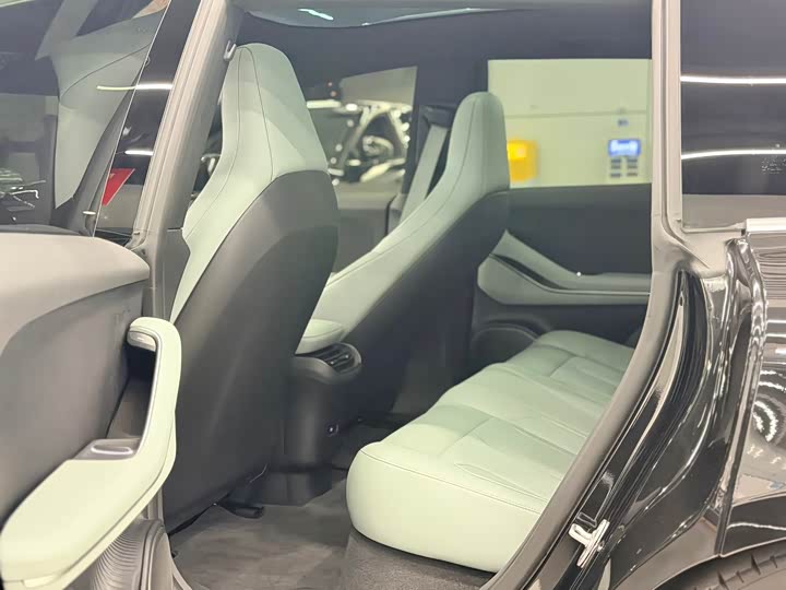 Фото 9 - Nio ET5T