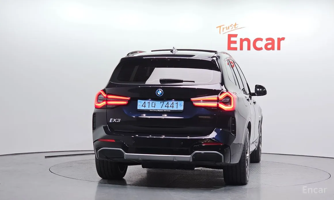 BMW iX3 2021 M Sports