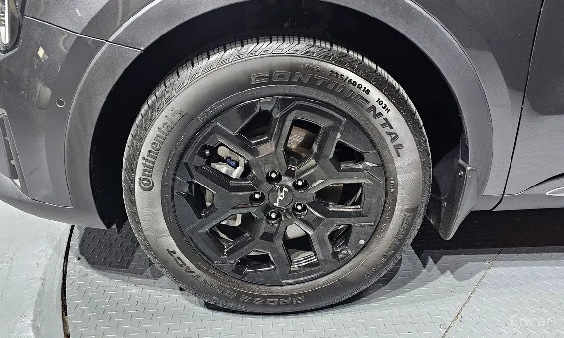 Фото 5 - Kia Sorento