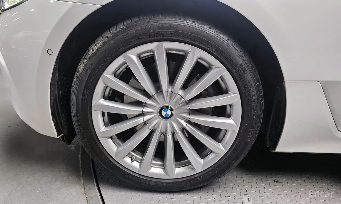 BMW Gran Turismo 2017 630i xDrive Luxury