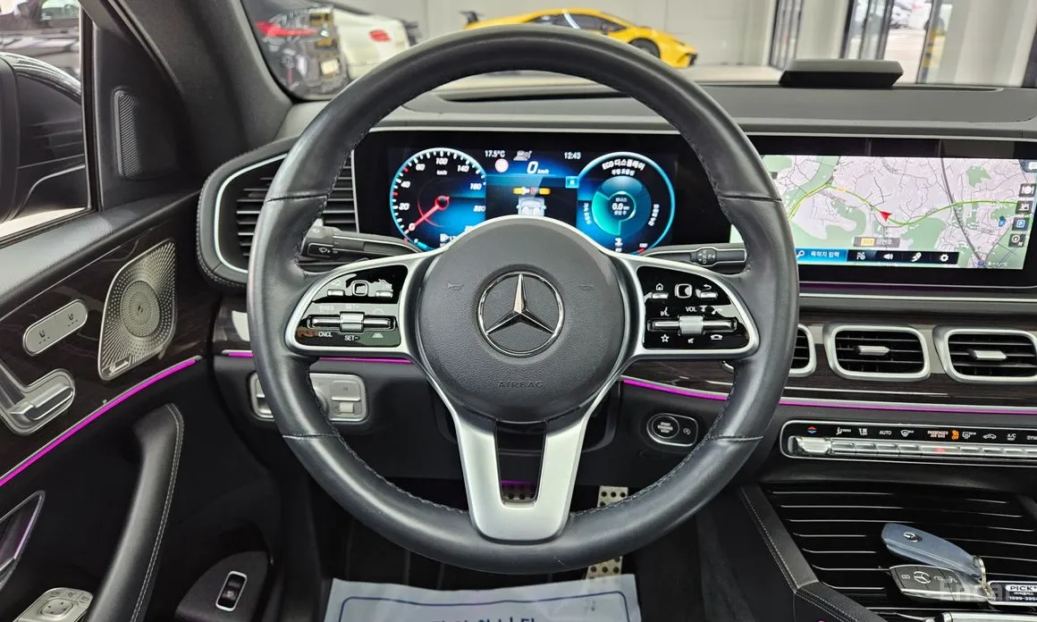 Фото 13 - Mercedes-Benz GLE-Class