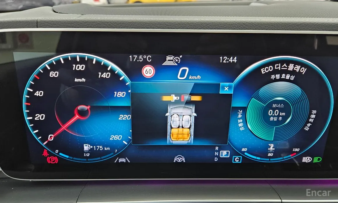 Фото 8 - Mercedes-Benz GLE-Class