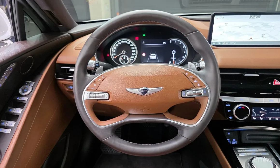 Фото 13 - Genesis G80