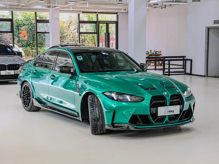 BMW M3 2024 2024款 M3四门轿车 M xDrive 雷霆版