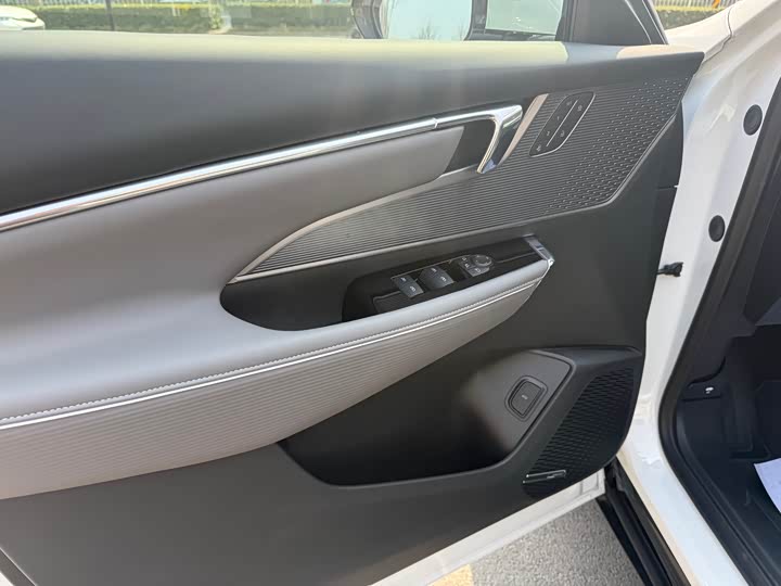 2025 Buick Electra E5