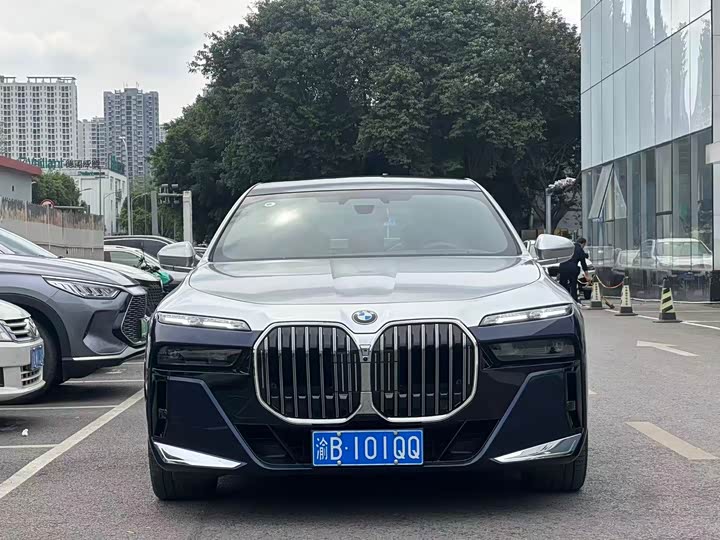 BMW 7 Series 2023 2023款 740Li 尊享型 M运动套装