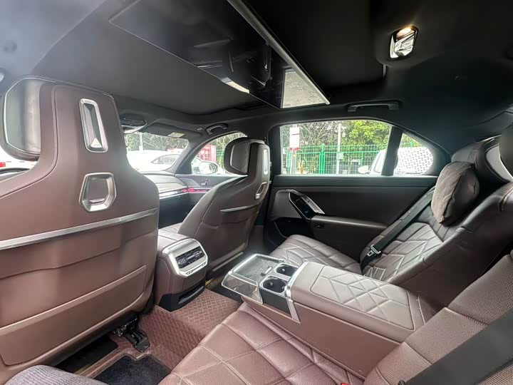 BMW 7 Series 2023 2023款 740Li 尊享型 M运动套装