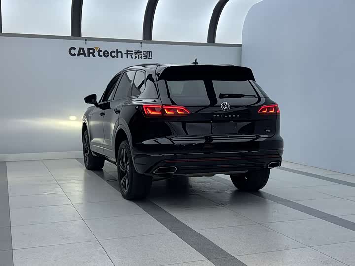 Volkswagen Touareg 2022 2022款 3.0TSI 锐享版 曜黑运动套装