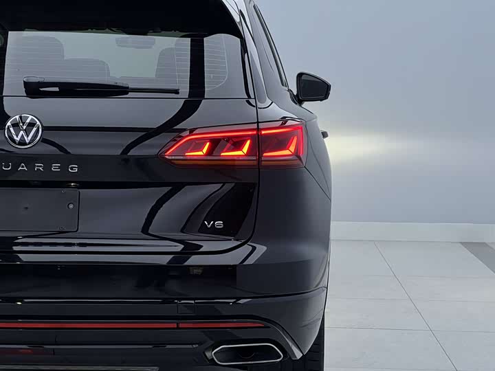 Volkswagen Touareg 2022 2022款 3.0TSI 锐享版 曜黑运动套装