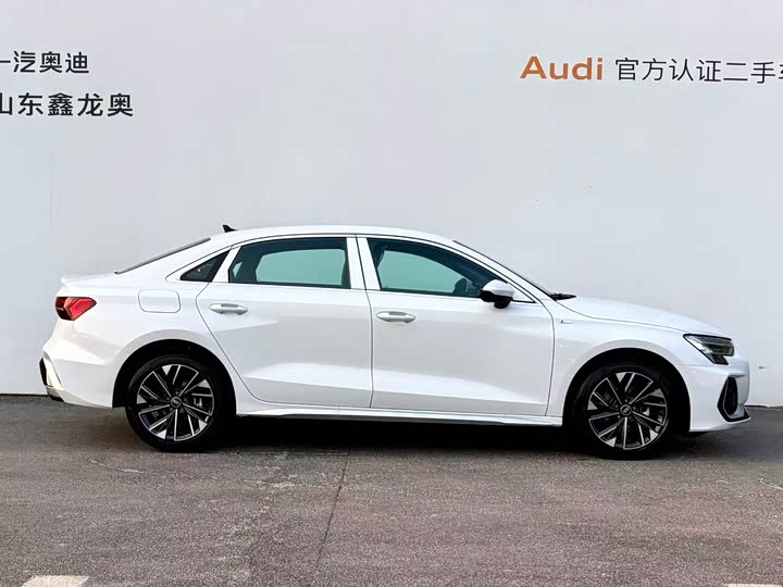 Audi A3 2026 2026款 A3L Limousine 35TFSI 飞驰悦享型