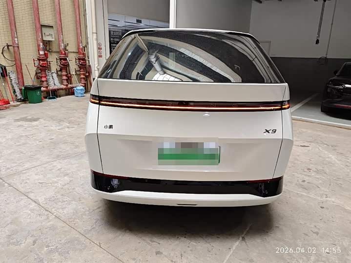 XPeng X9 2025 2025款 纯电 740超长续航 Max