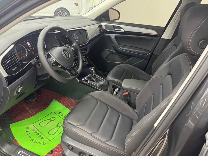 Volkswagen Tayron 2022 2022款 280TSI 两驱豪华智联版