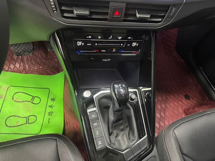 Volkswagen Tayron 2022 2022款 280TSI 两驱豪华智联版