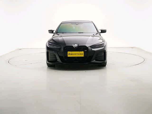 2023 BMW i4