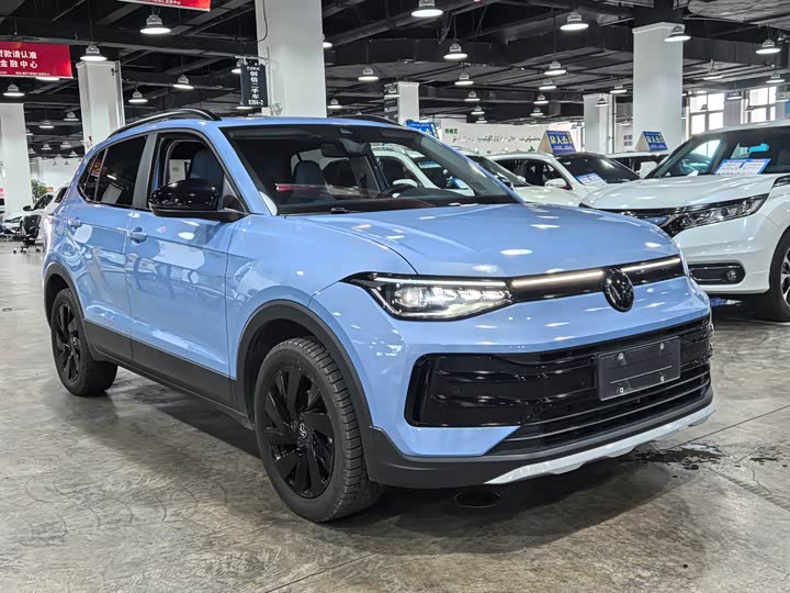 Фото 3 - Volkswagen Tharu