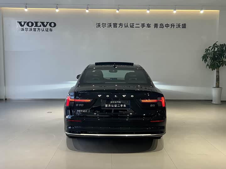 Volvo S90 2026 2026款 B5 智逸豪华版