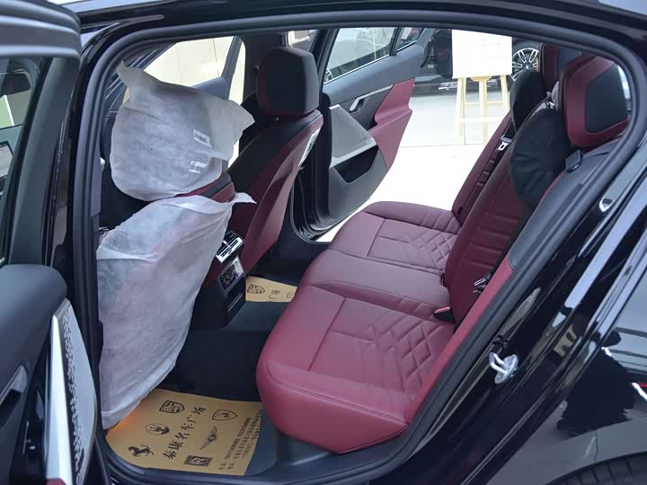 BMW 5 Series 2026 2026款 改款 530Li 领先型 M运动套装