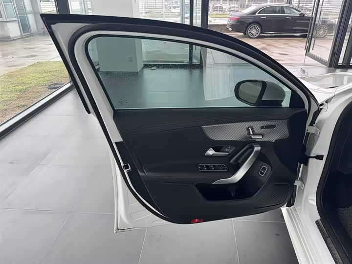 2025 Mercedes-Benz A-Class
