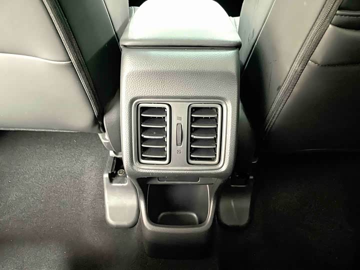 Honda Vezel 2023 2023款 1.5L CVT科技版