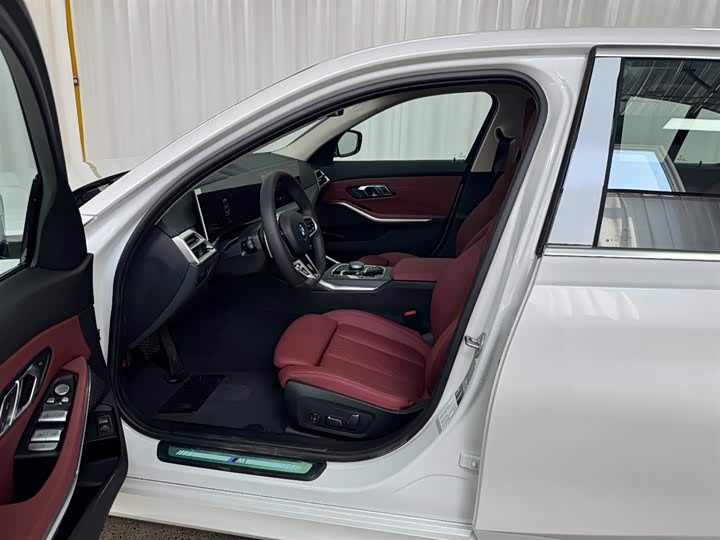 BMW 3 Series 2026 2026款 325Li M运动套装