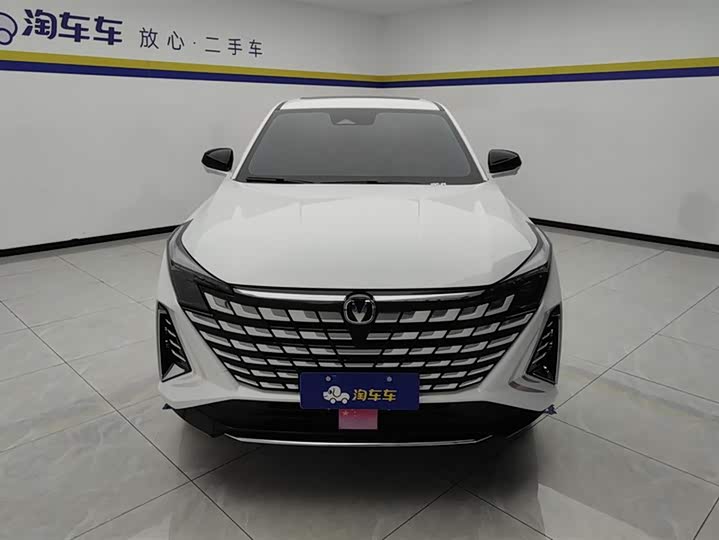 Changan UNI-Z 2025 2025款 1.5T 豪华型