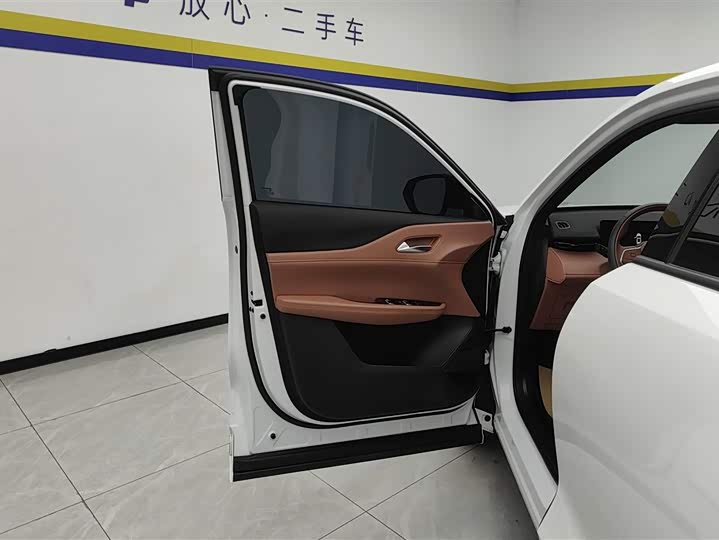 Changan UNI-Z 2025 2025款 1.5T 豪华型