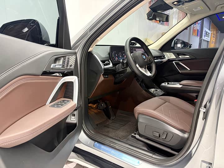 Фото 7 - BMW X1
