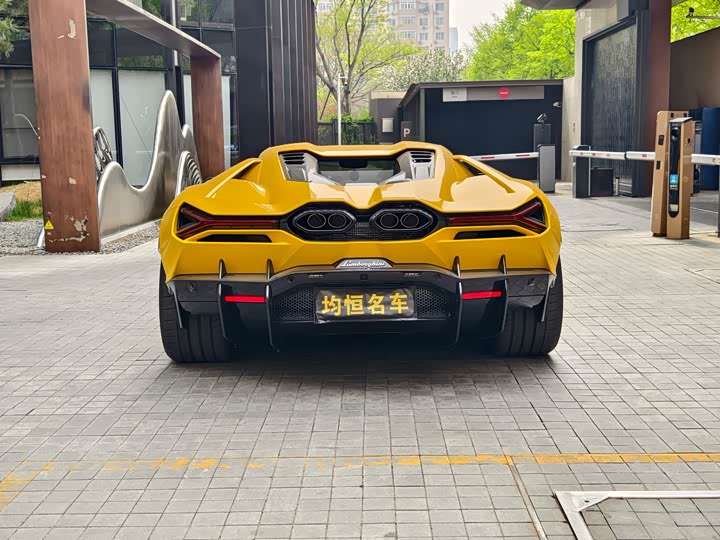 Lamborghini Revuelto 2023 2023款 6.5L PHEV标准版
