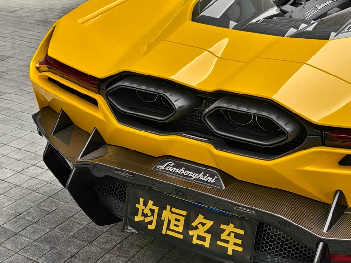 Lamborghini Revuelto 2023 2023款 6.5L PHEV标准版