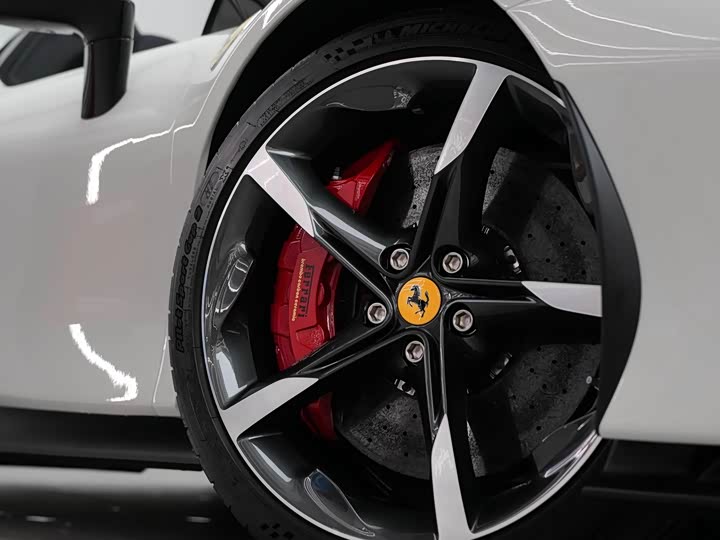 Ferrari SF90 2021 2021款 3.9T V8 Spider