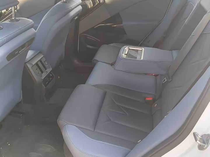 BMW X3 2025 2025款 xDrive30L 尊享型 M运动套装