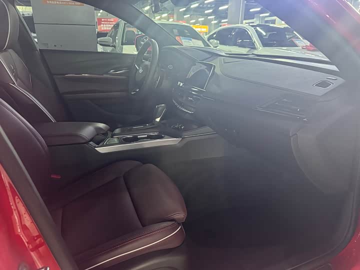 Cadillac CT4 2023 2023款 28T 尊贵型