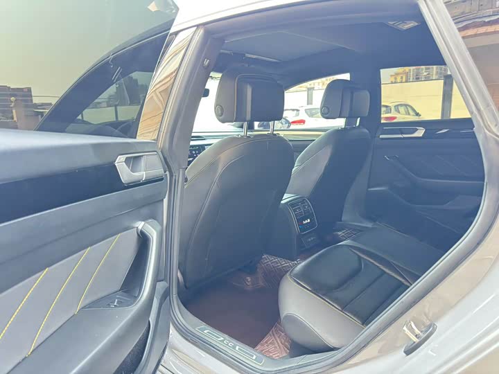 Фото 5 - Volkswagen CC