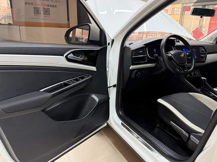 Фото 8 - Jetta VS7