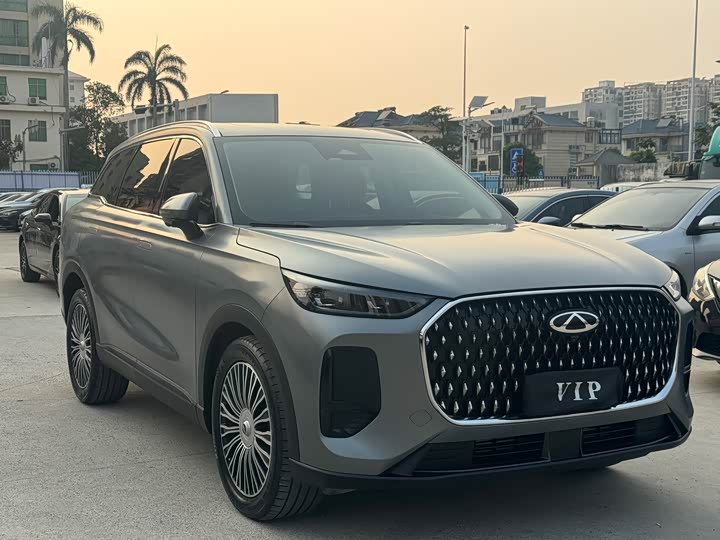 Chery Tiggo 8L 2024 2024款 2.0T 两驱豪华版 5座
