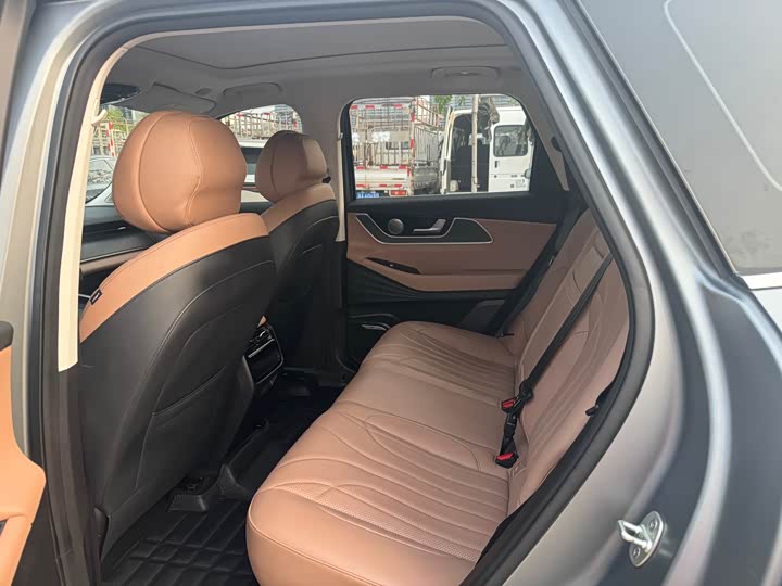 Chery Tiggo 8L 2024 2024款 2.0T 两驱豪华版 5座